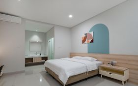 Cove Bona Sort Pasar Baru